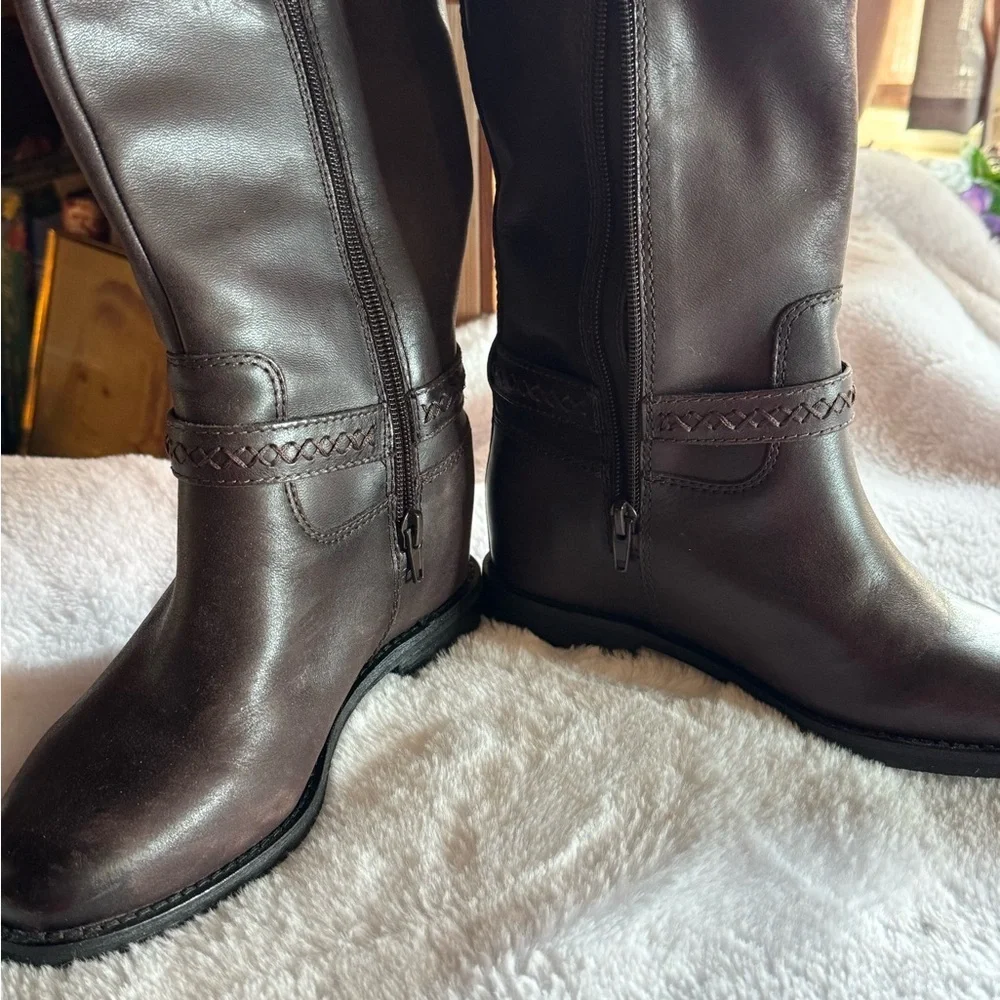 Lucky Brand Brown Leather Knee-High Boots – Size 6 | Classic Riding Style
